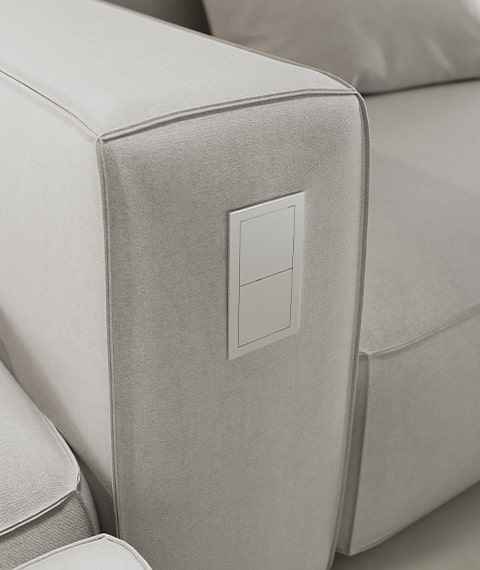 پریز برق توکار VERSAHIT